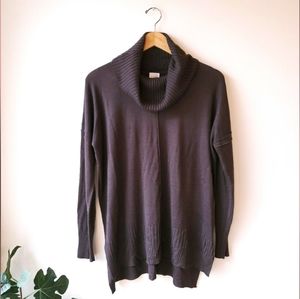 ☀️2/$15☀️ Cozy and Comfy Relaxed Cowl Neck Sweater